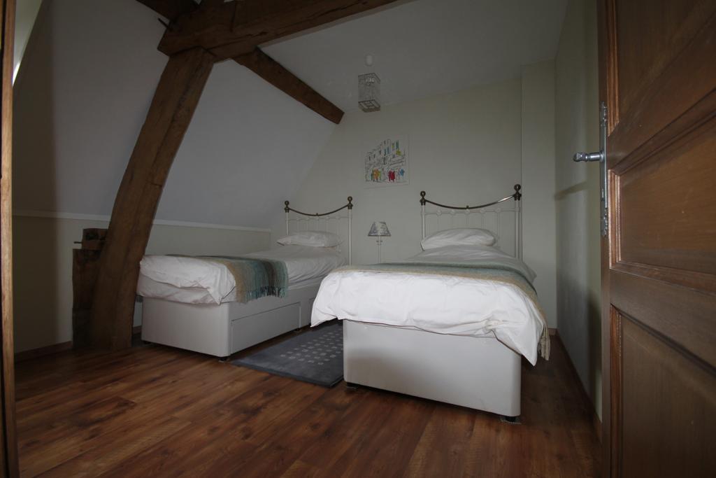 Chambres D'Hotes La Difference-Le Pressoir Rouelle Rom bilde
